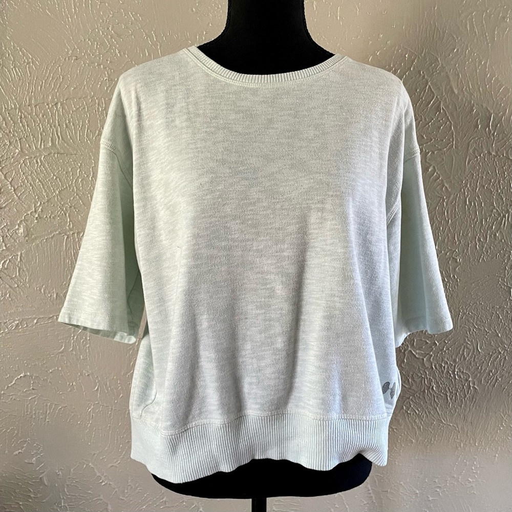 💓VS Light Open Back Sweatshirt💓 ~med